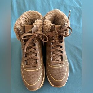 Skechers Brown Fur-Lined Winter Boots